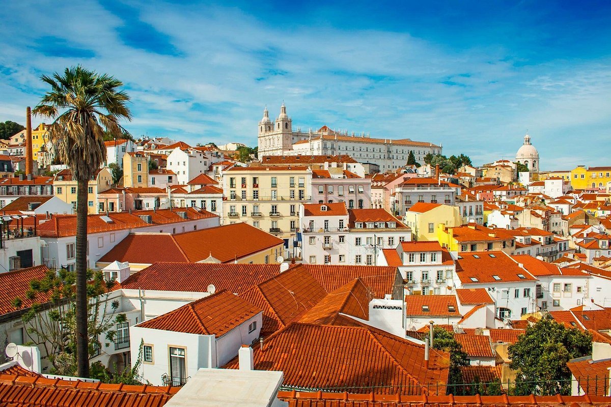 Le Top des meilleurs Point de vue de Lisbonne - Miradouro das Portas do Sol - Le plus touristique