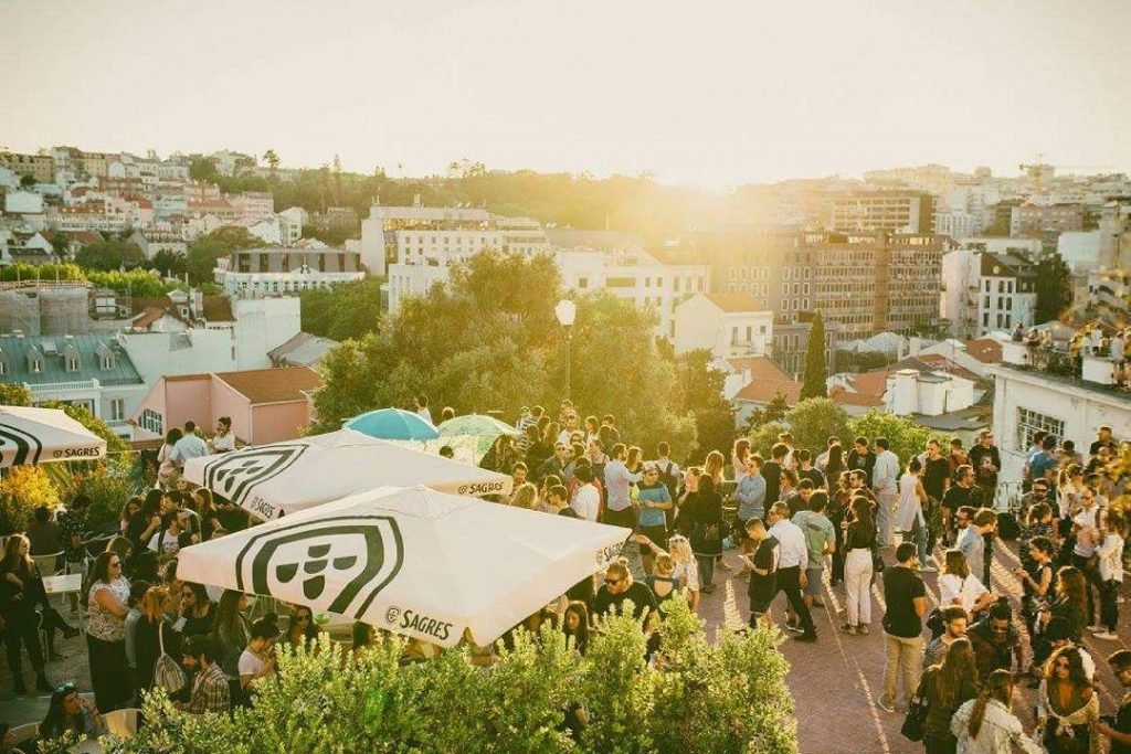 Le Top des meilleurs Point de vue de Lisbonne - Miradouro do Jardim do Torel - Le plus intimiste